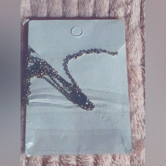 Compass Rose Silver With Diamonds NWT Necklace - Picture 3 of 3